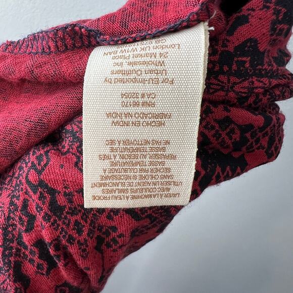 FREE PEOPLE Burgundy Blouse Viscose Asymmetric Printed Back Double Dutch S Small - Picture 8 of 8